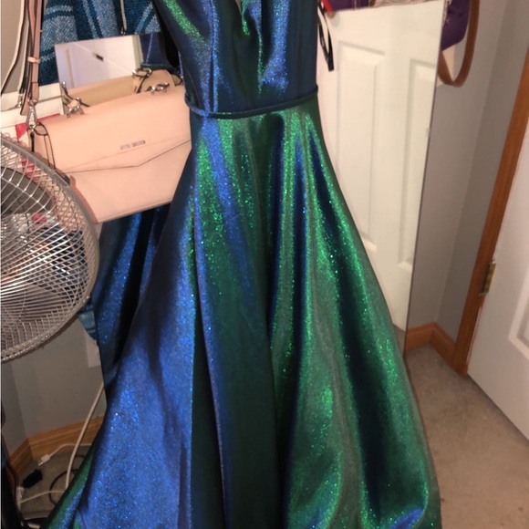Grad Dress (worn once) - Picture 5 of 5
